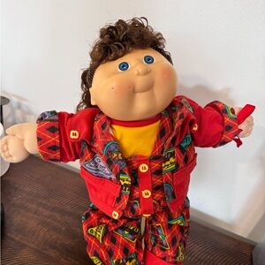 Cabbage patch kid (designer line) corn silk.